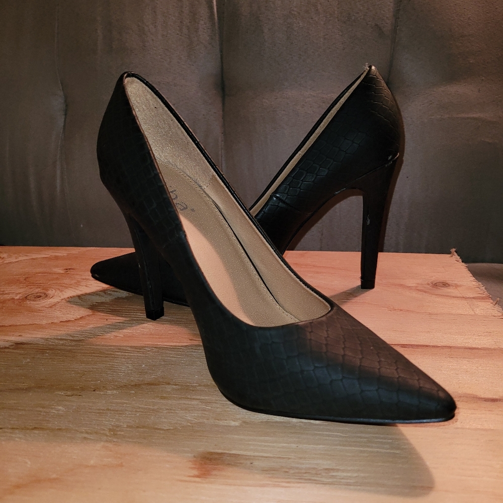 Diba heels